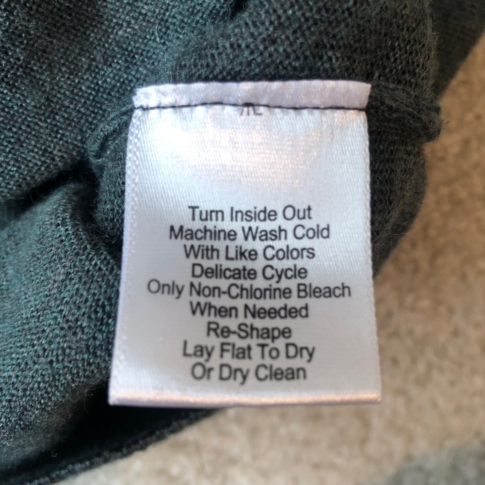 Jos A Bank Traveler Collection Green Merino Wool Zip Sweater Pullover Size Large - Picture 8 of 9
